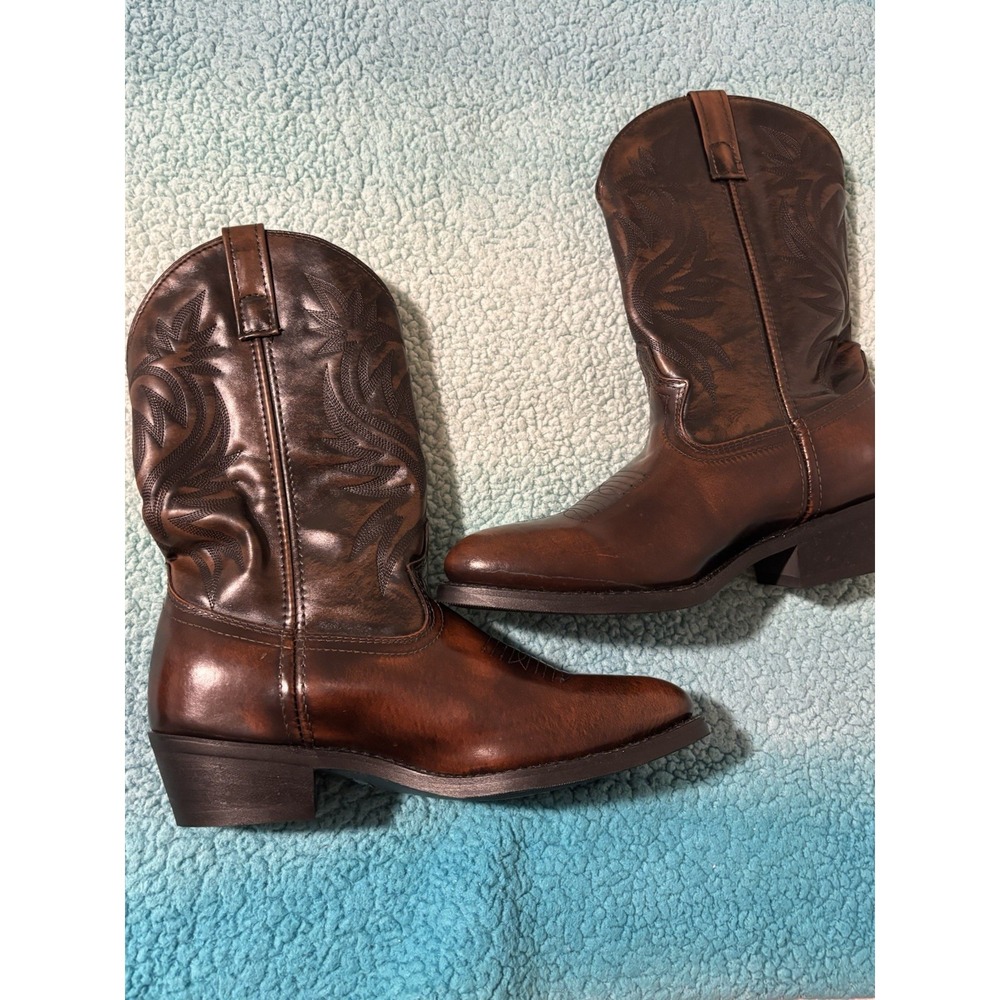 Laredo 4214 Paris Western Cowboy boots 9.5 EW